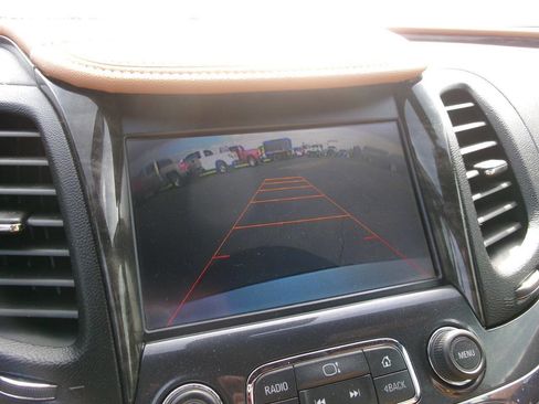 Used 2014 Chevrolet Impala LTZ FWD image 22