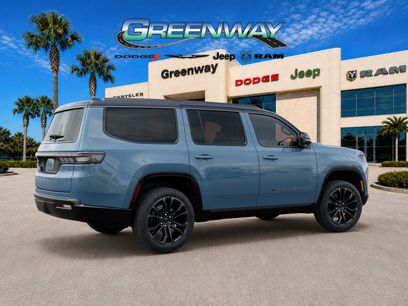 New 2026 Jeep Grand Wagoneer Summit w/ Rear Seat Video Group I
