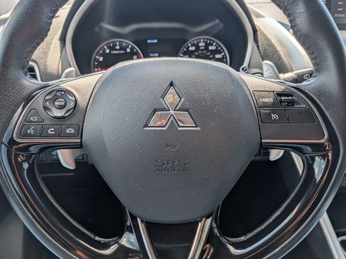 Used 2018 Mitsubishi Eclipse Cross SEL AWD/4WD image 25