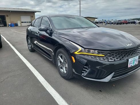 Used 2022 Kia K5 LXS FWD image 3