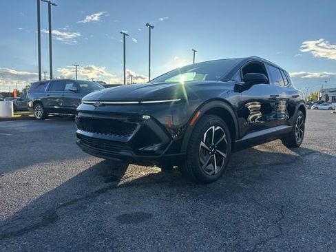 New 2026 Chevrolet Equinox EV LT image 7