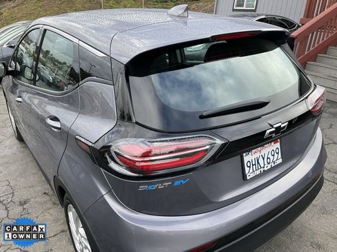 Used 2023 Chevrolet Bolt LT image 81