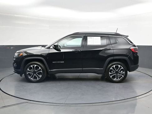 Used 2022 Jeep Compass Limited w/ Sun and Sound Group AWD/4WD image 7