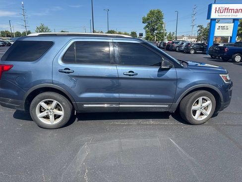 Used 2019 Ford Explorer XLT w/ Equipment Group 202A FWD image 2