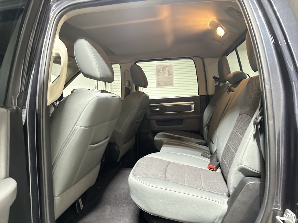 Used 2015 RAM 1500 Big Horn AWD/4WD image 22