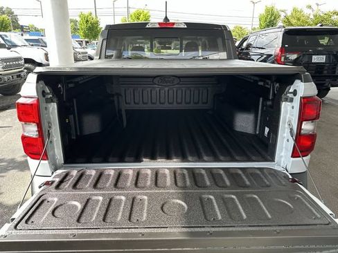 Certified 2026 Ford Maverick Lariat w/ Black Appearance Package AWD/4WD image 26