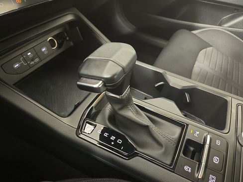 Used 2025 Kia K5 LXS image 23