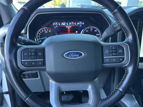 Used 2022 Ford F150 XLT w/ Equipment Group 302A High image 17