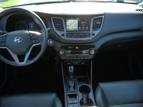 Used 2018 Hyundai Tucson SEL Plus AWD/4WD image 10
