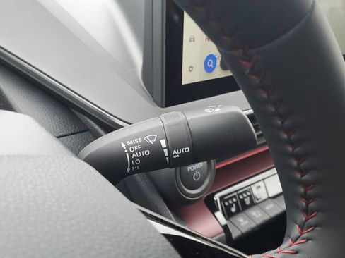 New 2026 Toyota Prius Plug-In Hybrid FWD image 17