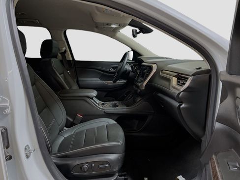 Used 2023 GMC Acadia Denali AWD/4WD image 30