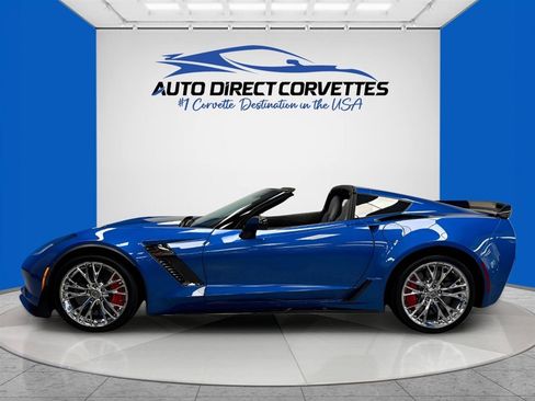 Used 2015 Chevrolet Corvette Z06 w/ Z07 Performance Package RWD image 4