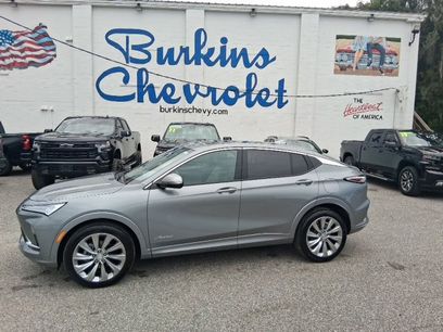 Certified 2025 Buick Envista Avenir
