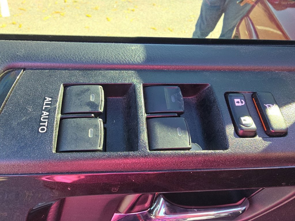 Used 2021 Toyota 4Runner TRD Off-Road Premium AWD/4WD image 14