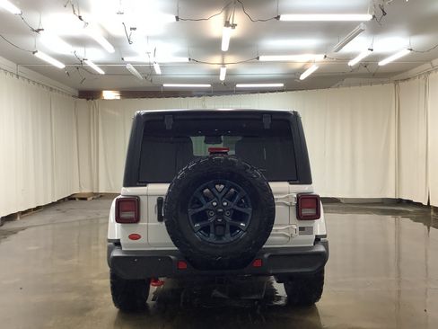 New 2026 Jeep Wrangler Unlimited Sport w/ Dual Top Group AWD/4WD image 6