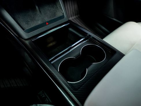 Used 2022 Tesla Model X Plaid image 46