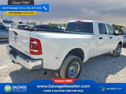 Used 2024 RAM 3500 Tradesman w/ Chrome Appearance Group AWD/4WD image 4