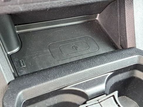 Certified 2022 Toyota Tacoma Limited image 25