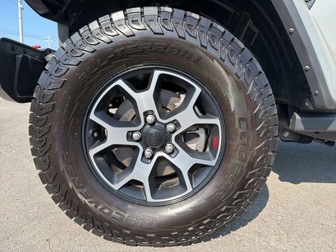 Used 2021 Jeep Wrangler Unlimited Rubicon AWD/4WD image 15