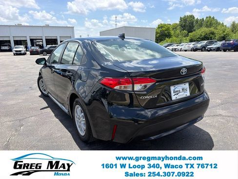 Used 2022 Toyota Corolla LE FWD image 6