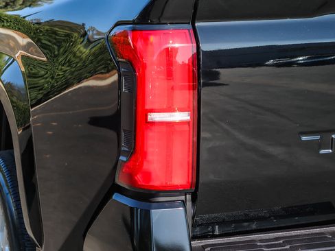 Used 2025 Toyota Tacoma SR5 RWD image 9