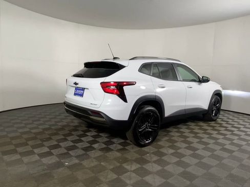 New 2026 Chevrolet Trax ACTIV w/ Sunroof Package image 10