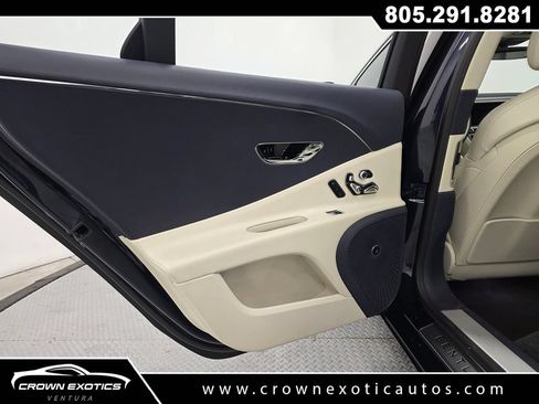 Used 2024 Bentley Flying Spur S V8 AWD/4WD image 20