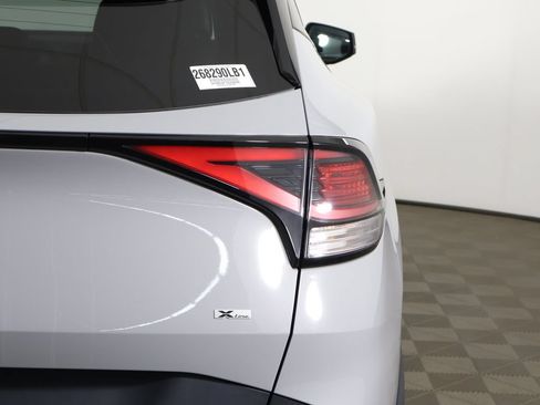 Used 2025 Kia Sportage X-Line w/ Premium Package AWD/4WD image 17