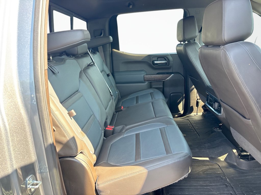 Used 2020 GMC Sierra 1500 Denali AWD/4WD image 16