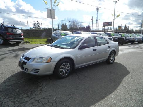 Used 2004 Dodge Stratus SE image 4