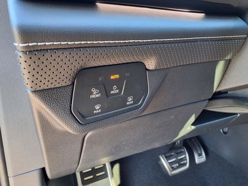 New 2026 Volkswagen Atlas SEL Premium R-Line image 45