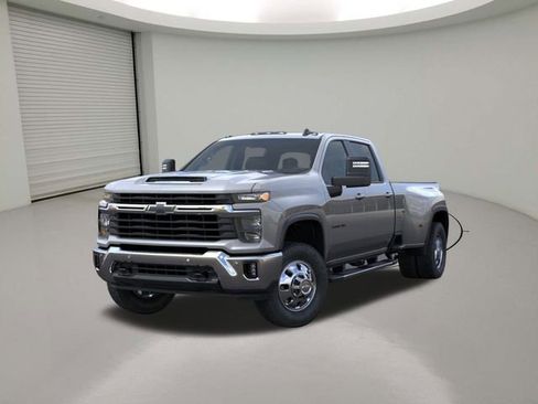 New 2026 Chevrolet Silverado 3500 LT image 6