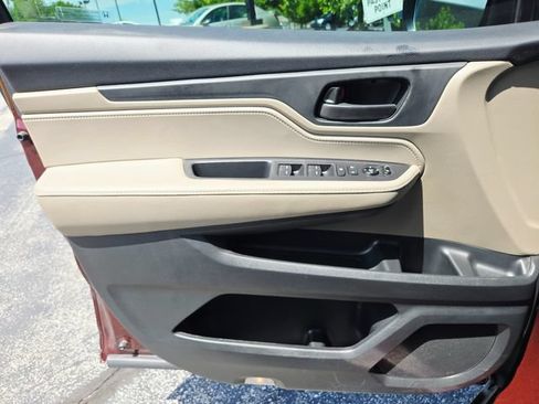 Used 2019 Honda Odyssey EX image 33