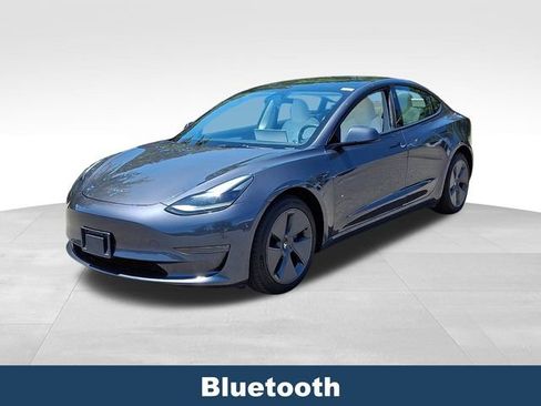 Used 2023 Tesla Model 3 Standard Range RWD image 4
