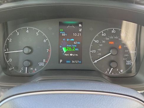 Used 2023 Toyota Corolla SE FWD image 23