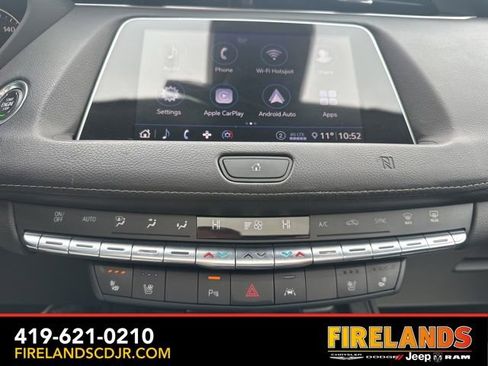 Used 2020 Cadillac XT4 Premium Luxury image 32