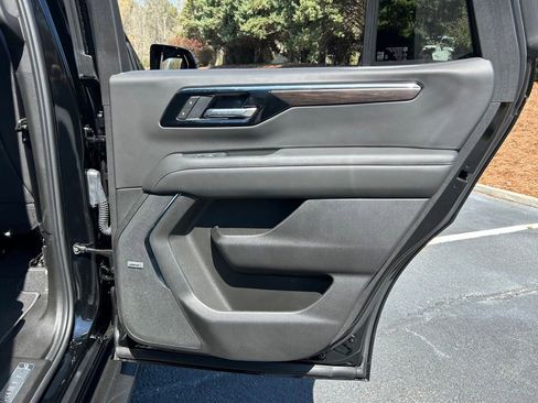 Used 2025 Chevrolet Tahoe LT w/ Comfort Package image 64