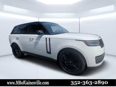 Used 2024 Land Rover Range Rover SE AWD/4WD image 1