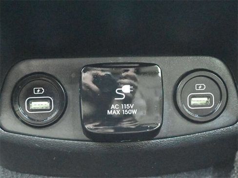 Used 2021 Hyundai Santa Fe Calligraphy image 16