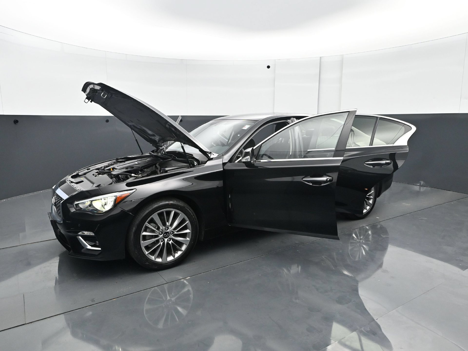 Used 2024 INFINITI Q50 Luxe AWD/4WD image 27