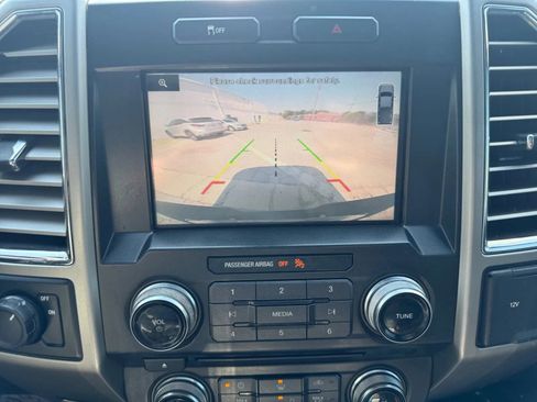 Used 2015 Ford F150 Lariat w/ Equipment Group 502A Luxury image 39