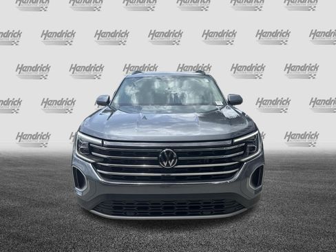 Used 2024 Volkswagen Atlas SE FWD image 3