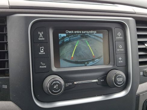 Used 2018 RAM 2500 Tradesman w/ Chrome Appearance Group image 24