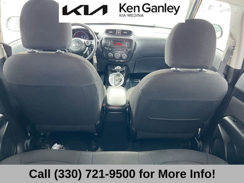 Used 2015 Kia Soul + image 49