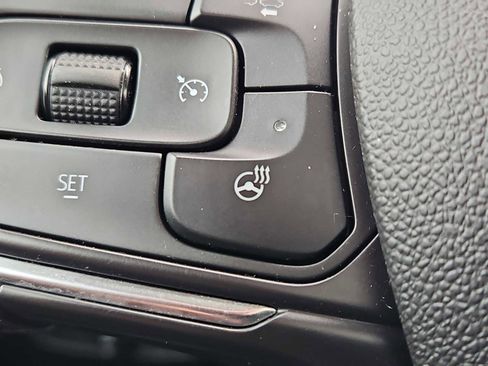 Used 2020 Buick Encore GX Essence w/ Experience Buick Package image 23