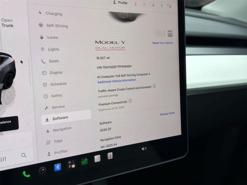 Used 2023 Tesla Model Y Performance AWD/4WD image 42