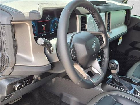 New 2026 Ford Bronco Outer Banks AWD/4WD image 3