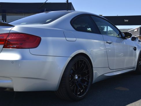 Used 2012 BMW M3 Coupe image 11