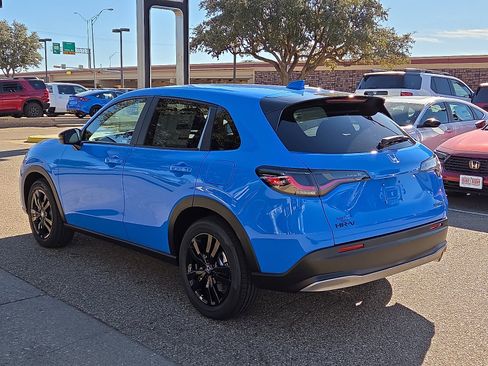 New 2026 Honda HR-V Sport image 2