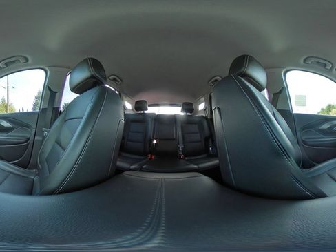 Used 2024 GMC Terrain SLT AWD/4WD image 45